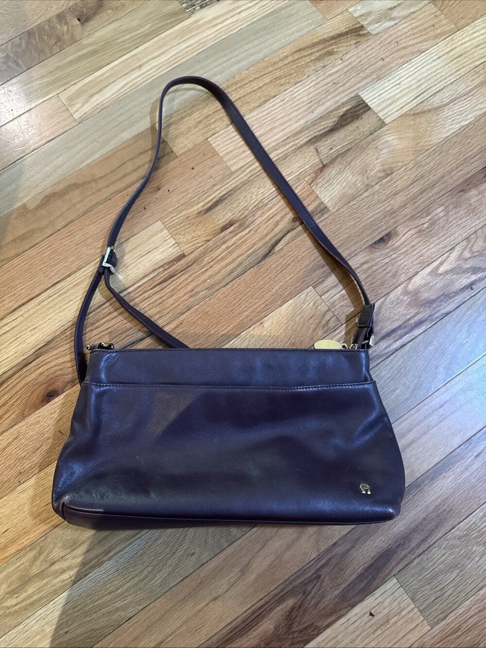 Vintage Burgundy leather Etienne Aigner crossbody bag